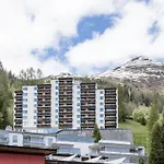 Guardaval 101 By Interhome