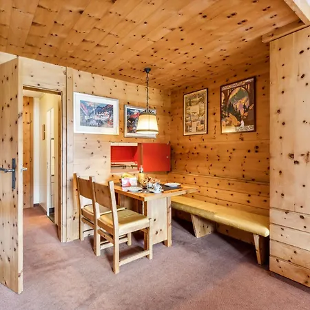 Guardaval - Utoring-1 By Interhome